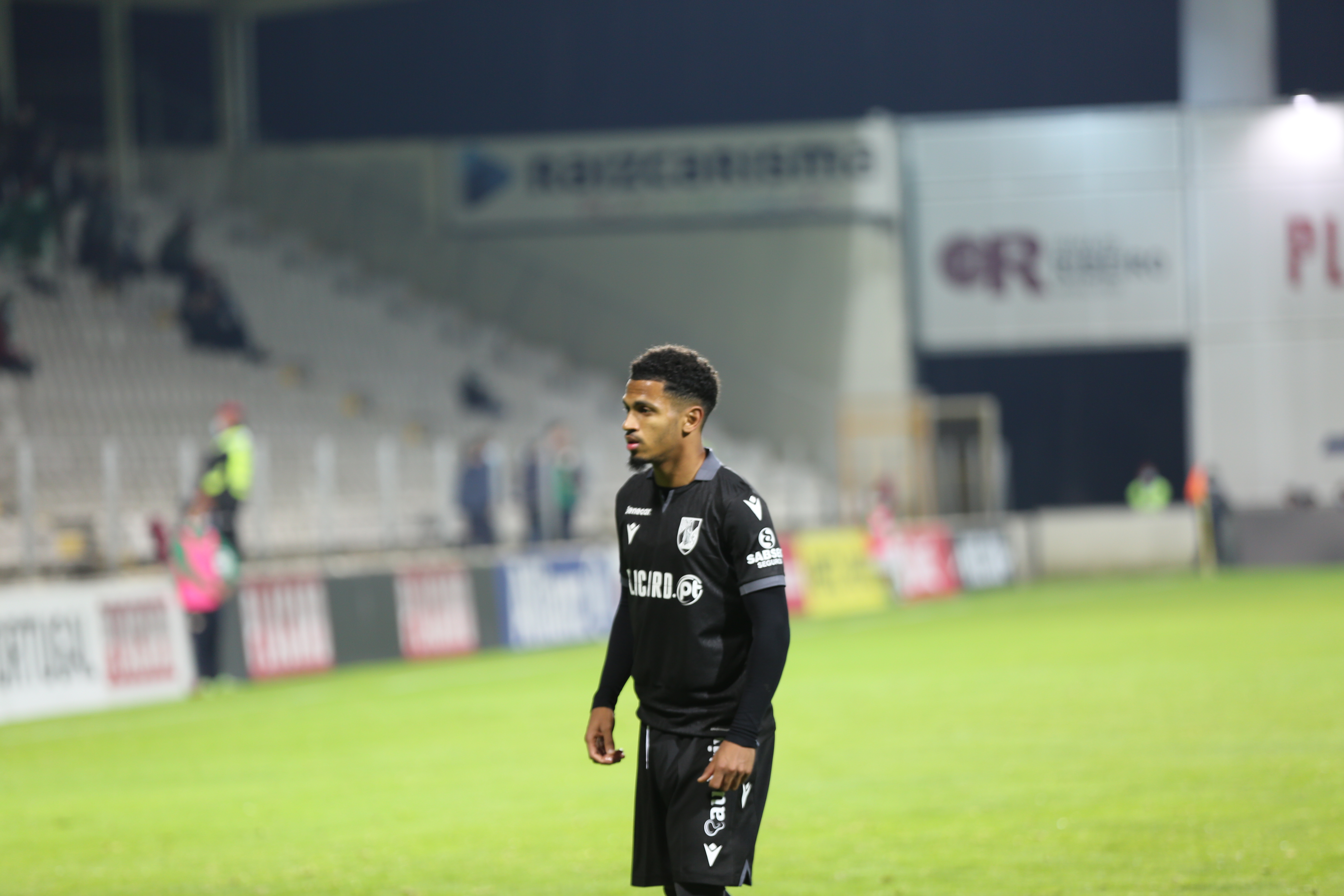 Marcus Edwards, o homem que mais se tem evidenciado no Vitória 2021/22